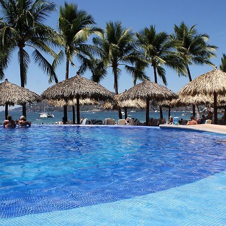 Hotel Villa Mexicana Сиуатанехо Экстерьер фото