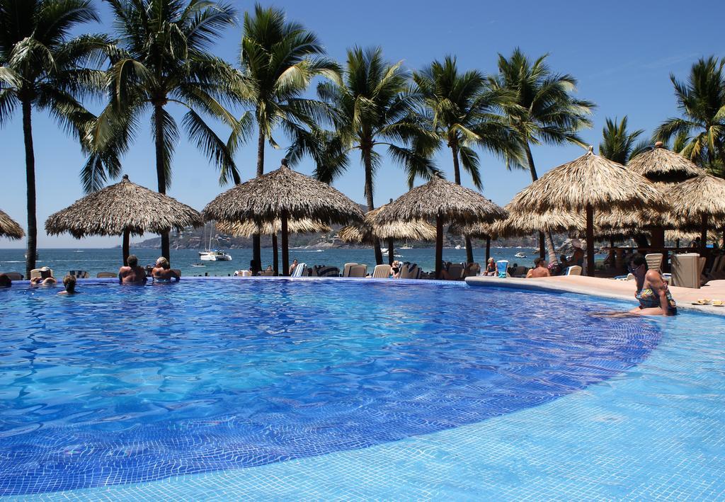 Hotel Villa Mexicana Сиуатанехо Экстерьер фото