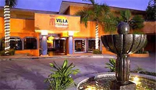 Hotel Villa Mexicana Сиуатанехо Экстерьер фото